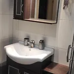 Modern Central Apartment