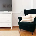Cozy 1Br Apt In Art-Filled Area Near Athens Landmarks