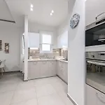 Modern&Stylish 1Bd Apt Next Metro And Acropolis