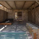 Amal Kythnos Suites