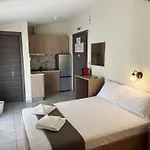 Anna Rooms