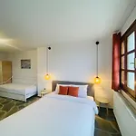 Sun Touch Pelion Rooms