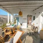 Idothea Guest House