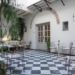 Enδόtera Chios Apartments