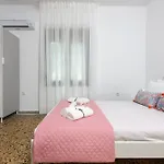 Whitegold Apartments Panagia