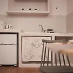 Kaga Kythnosuites