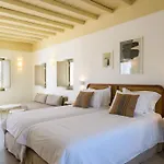 Camarades Mykonos