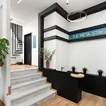 The Meta Stay - Backyard Oasis With Rooftop Access