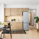 Retro Apartment In The City Center By Binobi!