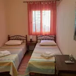 Omorfi Poli 120 Sqm Apartment