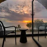 Neoma Luxury Suites