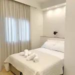 Urban Pad In The Heart Of Athens