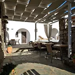 Aella Residence