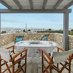 Villa Iremia - Family House With Beach Access