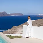 Omna Caldera Suites