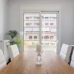 Seaview Apartment For 2 In Palaio Faliro