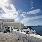 Santoriviera House