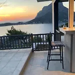 Kaloniki Rooms & Suites