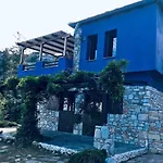 Petradi House
