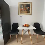 Athens Cozy 1Bdrm Apartment Next To Metro Station!