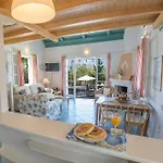 Villa Kiparissi