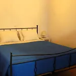 To Portoni Guesthouse