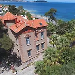 The Loriet