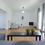 A Spacious Minimal Apatment At Chalandri