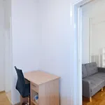 A Cozy Minimal Apartment At Koukaki, Dimitrako...