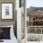 Elysian Apartments In Plaka By Upstreet