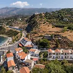 Lemonia Suites In Ikaria
