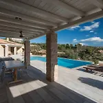 Villa Chrysanthemum Pool-Seaview