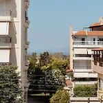 Stylish 1Bd Apt In Elliniko