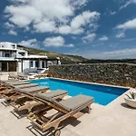 Lkm 2 Bed Villa Pareja II Panormos