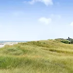 10 Person Holiday Home In Bl Vand