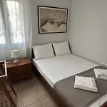 Anna Rooms