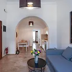 Elegant, Affordable Apartment With A Fireplace