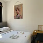 Spacious Apartment Near Monastiraki By Kozy Koala