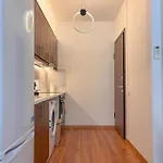 Restful Flat In Glyfada Center