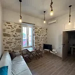 Odysseus' House & Penelope