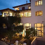 Ma Maison Downtown Villa N°8, Indoor Heated Pool