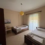 Sea & Sun Retreat