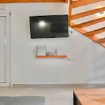 Serenite Santorini Getaway Offering 2 Bedrooms And Stunning Sea Views