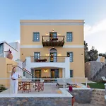Villa Mylos