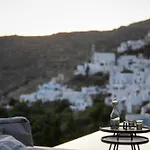 Houses G Y In Kardiani Tinos
