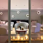 Wyndham Athens Residence