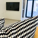 Spacious, Near Beach & Easy Parking - By Solstad
