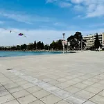 Luxury Sea View Apartment