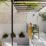 Canto-Home Alongside The Acropolis
