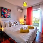 Beautiful Apartment In Glyfada Center